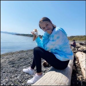 Meet your Posher, Hannah